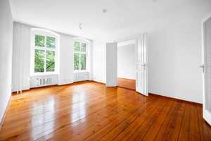 🍀 Sensation im Bergmannkiez - heller 3 Zimmer Altbau Rohdiamant mit Balkon, Gäste WC und Dielen – Berlin – Vorschaubild 2