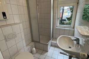 Helles 1,5-Zimmer Appartement mit Balkon in Rodenkirchen – Die vollständige Adresse der Immobilie erhältst du vom Anbieter., 50996 Rodenkirchen (Ortsteil), Köln – Vorschaubild 5