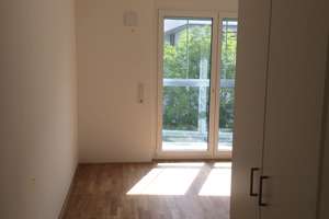 1-Zimmer Studenten Apartment in München Bogenhausen – Steinhauser Straße 3, 81677 Steinhausen, München – Vorschaubild 1