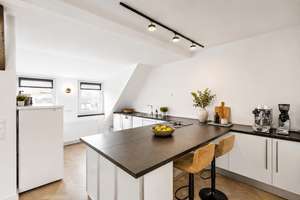 Ein echtes Unikat: Maisonette mit tierischer Raumhöhe, Dachterrasse & Einliegerwohnung – Die vollständige Adresse der Immobilie erhältst du vom Anbieter., 40472 Rath, Düsseldorf – Vorschaubild 7