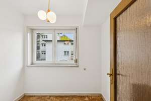 Provisionsfrei – Familienfreundliches Haus mit schönem Garten in gefragter Lage – 60320 Westend-Nord, Frankfurt am Main – Vorschaubild 14