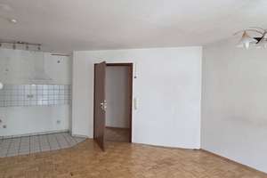 Helle 2-Zimmer-Wohnung mit Balkon – Hardtsr. 33, 76185 Mühlburg, Karlsruhe – Vorschaubild 4