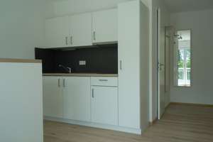 Möbliertes Studentenappartement, Studentenwohnung verfügbar ab 01.09.26 – Samhofer Weg 2, 85049 Mitte, Ingolstadt – Vorschaubild 2