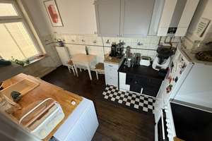 Schöne 3,5 Zi.-Altbauwohnung mit Holzdielen und Balkon – Talstr. 25, 20359 St. Pauli, Hamburg – Vorschaubild 4