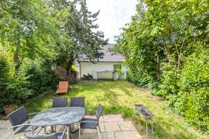 Schuch Immobilien - Großzügiges Reihenhaus mit Garten und Kamin in Wiesbaden-Delkenheim – Die vollständige Adresse der Immobilie erhältst du vom Anbieter., 65205 Delkenheim, Wiesbaden – Vorschaubild 11