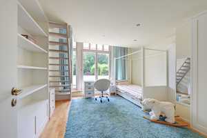Sonnenlage, Villa auf parkähnlichem Grundstück, Pool, Solar, von Privat – München (Kreis) – Vorschaubild 12