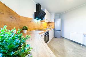 Sanierte 3-RW * hochwertig möbliert * EBK * Bad mit Du + WMA  * Balkon * TG-SP * zentral * Aufzug – Cottaer Straße 8, 1159 Friedrichstadt, Dresden – Vorschaubild 12