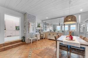 Endlich Platz für das große Leben. Mit Garten, Terrasse und Blick in die Ferne – Die vollständige Adresse der Immobilie erhältst du vom Anbieter., 53639 Königswinter – Vorschaubild 4