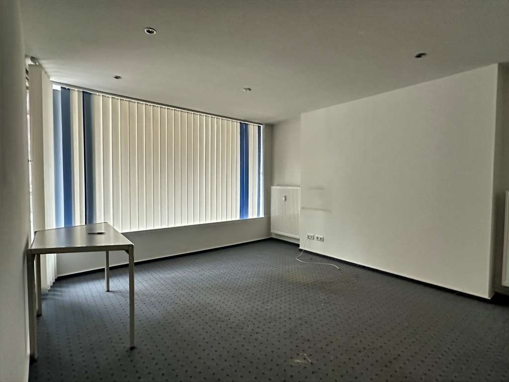 Immobilie in Creglingen - Bis zu 9% Mietrendite - Mehrfamilienhaus mit Büroeinheit in bester Lage - Bild 2