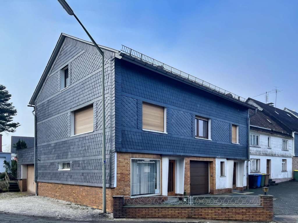 Immobilie in Burbach - Wohnen in idyllischer Umgebung von Burbach-Lippe
 - Bild 2