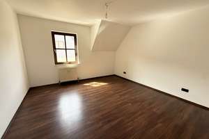 Gepflegte 3 ZKB-Wohnung mit Balkon in ruhiger Lage von Hallgarten – 65375 Oestrich-Winkel – Vorschaubild 5