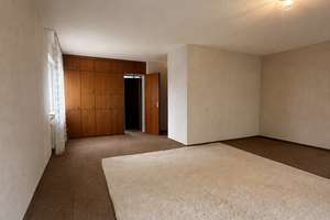 Familienhaus mit Potenzial in gefragter Lage von Stuttgart-Sillenbuch – Die vollständige Adresse der Immobilie erhältst du vom Anbieter., 70619 Sillenbuch (Ortsteil), Stuttgart – Vorschaubild 8