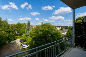 Großzügige, helle 3 Raum Whg. mit Einbauküche, sonnigem Westbalkon und Tageslichtbad – Erich-Mühsam-Straße 17, 9112 Kaßberg, Chemnitz – Vorschaubild 3