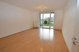 Eschersheim - helle 2-Zimmer-Wohnung im EG mit Terrasse