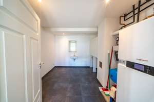 Wunderschöne sanierte Hofreite mit Innenhof und Garten in Wiesbaden-Nordenstadt – Die vollständige Adresse der Immobilie erhältst du vom Anbieter., 65205 Nordenstadt, Wiesbaden – Vorschaubild 10