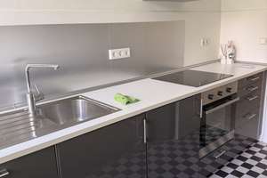 Frisch sanierte 3 Zimmer Wohnung mit zwei Balkonen in Rheinlage von Düsseldorf – 40545 Oberkassel, Düsseldorf – Vorschaubild 10
