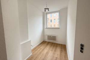 Frisch sanierte 3-ZKB-Wohnung in der Bielefelder Innenstadt nahe Ravensberger Park! – Die vollständige Adresse der Immobilie erhältst du vom Anbieter., 33602 Mitte, Bielefeld – Vorschaubild 11