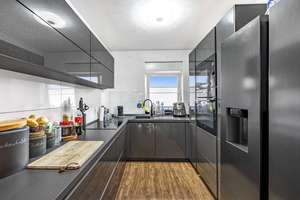 Preisreduziert: Maisonette-Wohnung mit eigenem Zugang & Garage – Wohnen mit Hausgefühl – Die vollständige Adresse der Immobilie erhältst du vom Anbieter., 41542 Dormagen – Vorschaubild 4