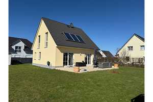 Attraktives Einfamilienhaus in Marwitz – Ihr neues Zuhause in ruhiger Lage – Oberhavel (Kreis) – Vorschaubild 1
