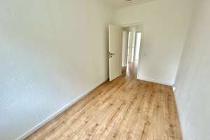 Wunderschöne 4 - Raumwohnung in Top Lage mit Einbauküche und Balkon – 39110 Stadtfeld West, Magdeburg – Vorschaubild 8