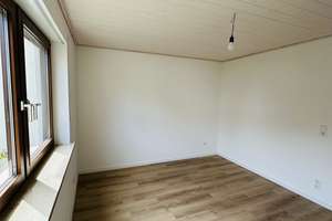 Stilvolle, kernsanierte 3-Zimmer-Wohnung mit Garten & Garage in Stuttgart-Büsnau – Die vollständige Adresse der Immobilie erhältst du vom Anbieter., 70569 Büsnau, Stuttgart – Vorschaubild 5