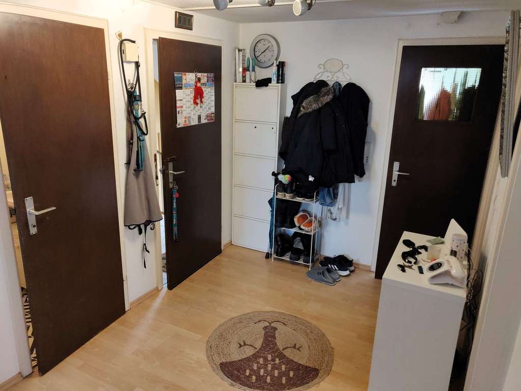 Immobilie in Korntal-Münchingen - Potenzial durch Renovierung – 3-Zimmer-Wohnung mit ca. 7 m² Süd-West-Balkon & Einzelgarage - Bild 0