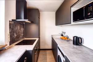Möbliert: Schwabing-Freimann: Moderne 2,5-Zimmer Wohnung – Die vollständige Adresse der Immobilie erhältst du vom Anbieter., 80939 Am Hart, München – Vorschaubild 8