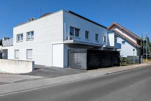7 Eigentumswohnungen + 8 Garagen – modernisiert und gepflegt