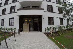 3-Zimmer, 2 Bäder, Einbauküche, 3 Jahre alt, FBH, Videogegensprechanlage, Handtuchheizkörper – Zenzel Mühsam-Str. 15, 81735 Neuperlach, München – Vorschaubild 3