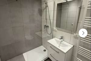 Helle, komplett renovierte 2 Zimmer Wohnung in Schweinfurt Bergl, TG Stellplatz, EBK