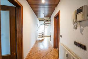 Mehrgenerationenhaus in bester Lage || Idyllischer Garten als Ruheoase – Die vollständige Adresse der Immobilie erhältst du vom Anbieter., 50859 Widdersdorf, Köln – Vorschaubild 6