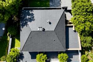 Stadtvilla mit Einliegerwohnung in Frankfurt 2 Garagen,2 Stellplätzen, Terrasse & Garten – 65931 Sindlingen, Frankfurt am Main – Vorschaubild 11