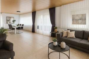 Barrierefreie und sehr schöne 3,5 Zimmerwohnung mit Balkon, Winterbalkon und Tiefgarage