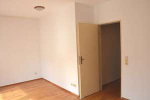 ***Ein Zehlendorfer Kleinod – Durchdachtes Haus mit Gartenoase und einem kleinen Dachparadies* – Pfarrlandstraße 23, 14165 Zehlendorf, Berlin – Vorschaubild 21
