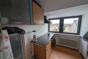 Helle und großzügige 3 Zimmer Wohnung – Bahnstr. 12-14, 47798 Krefeld – Vorschaubild 2