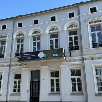 Selbstnutzung! Historisches spätklassizistisches herrschaftliches Jugenstilhaus zu verkaufen!