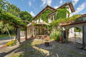 Prachtvolle Rarität und einmalige Schönheit! Villa im Toskana-Stil mit parkähnlicher Gartenanlage – Altötting (Kreis) – Vorschaubild 9
