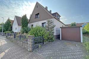 Rohdiamant in Garbsen-Havelse - renovierungsbed. EFH / ZFH mit ELW & 2 Garagen auf 831m² Grundstück – Hannover (Kreis) – Vorschaubild 2