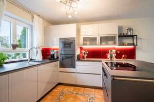 Stilvolles Reihenmittelhaus mit gehobener Ausstattung, Pool und Sauna in familienfreundlicher Lage – Dachau (Kreis) – Vorschaubild 6