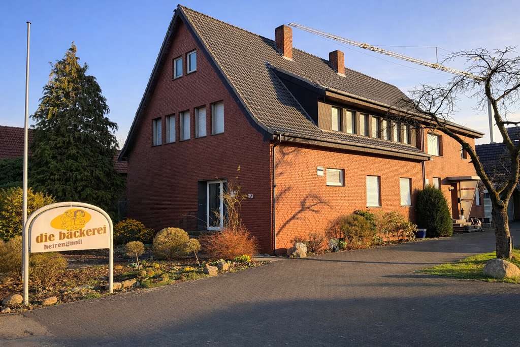 Immobilie in Herzebrock-Clarholz - Wohn- und Geschäftshaus mit Entwicklungspotential - Bild 3