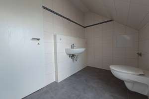 Gemütliches Wohnen unterm Dach – Renovierte 2-Zimmer-Wohnung mit Charme – Humboldtstr. 7 a, 6844 Innerstädtischer Bereich Nord, Dessau-Roßlau – Vorschaubild 5