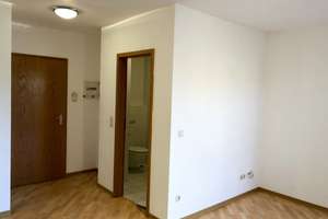 Klein, aber fein: 1-Zimmer-Wohnung im 1. OG mit Küchenzeile, Balkon und Stellplatz, für Singles – Horner Straße 20, 33102 Kernstadt, Paderborn – Vorschaubild 7