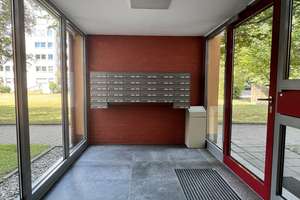 Vollmöbliertes und renoviertes Apartment in M.-Solln - sofort bezugsfertig! – Die vollständige Adresse der Immobilie erhältst du vom Anbieter., 81477 Solln, München – Vorschaubild 8