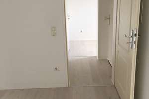 Köln-Weiden/Lessingstrasse: Moderne 3-Zimmerwohnung mit Dachterrasse in kleiner Wohneinheit – Lessingstrasse 00, 50858 Weiden, Köln – Vorschaubild 13