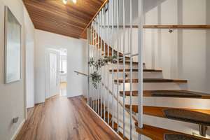 Exklusives Endreihenhaus mit Sauna und Kaminofen in bester Wohnlage von Pinneberg – Die vollständige Adresse der Immobilie erhältst du vom Anbieter., 25421 Pinneberg – Vorschaubild 17