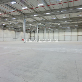sofort verfügbare neuwertige Logistikimmobilie, ca. 6.500 m² mit Rampen