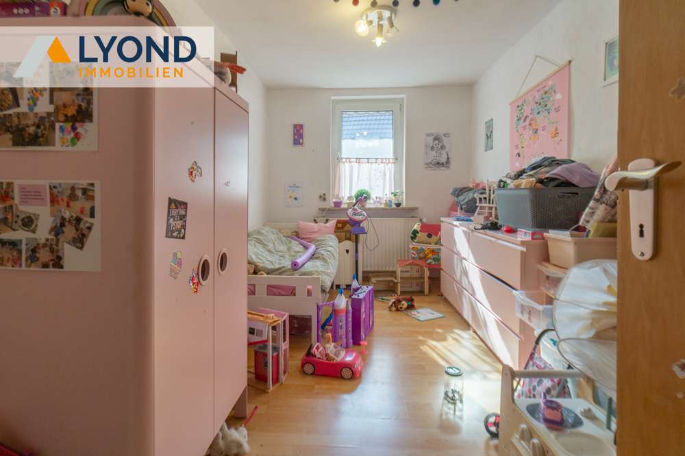 Immobilie in Bad Arolsen - Großzügiges Fachwerkhaus mit großem Grundstück und Entwicklungsmöglichkeiten! - Bild 7