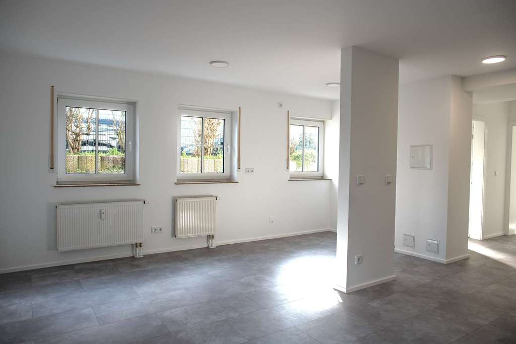 Immobilie in Liederbach - Modernisierte 2-Zimmer-Wohnung mit Tiefgarage in Liederbach am Taunus - Bild 4