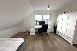 Geräumige und helle 5-Zimmer-Maisonette-Wohnung mit Balkon und Stellplatz – Die vollständige Adresse der Immobilie erhältst du vom Anbieter., 70599 Birkach-Süd, Stuttgart – Vorschaubild 7