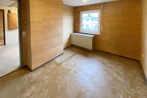 NBG-EIBACH: KOMPLETT SANIERUNGSBEDÜRFTIGES 2-FAMILIEN-REIHENMITTELHAUS OHNE GARAGE IN RUHIGER LAGE – Riedenburger Straße 39, 90451 Röthenbach Ost, Nürnberg – Vorschaubild 35